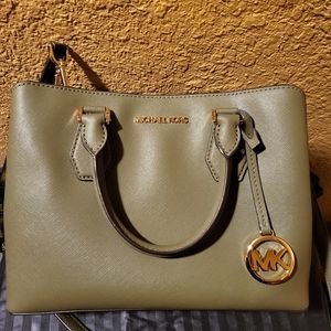 Michael Kors Crossbody Purse